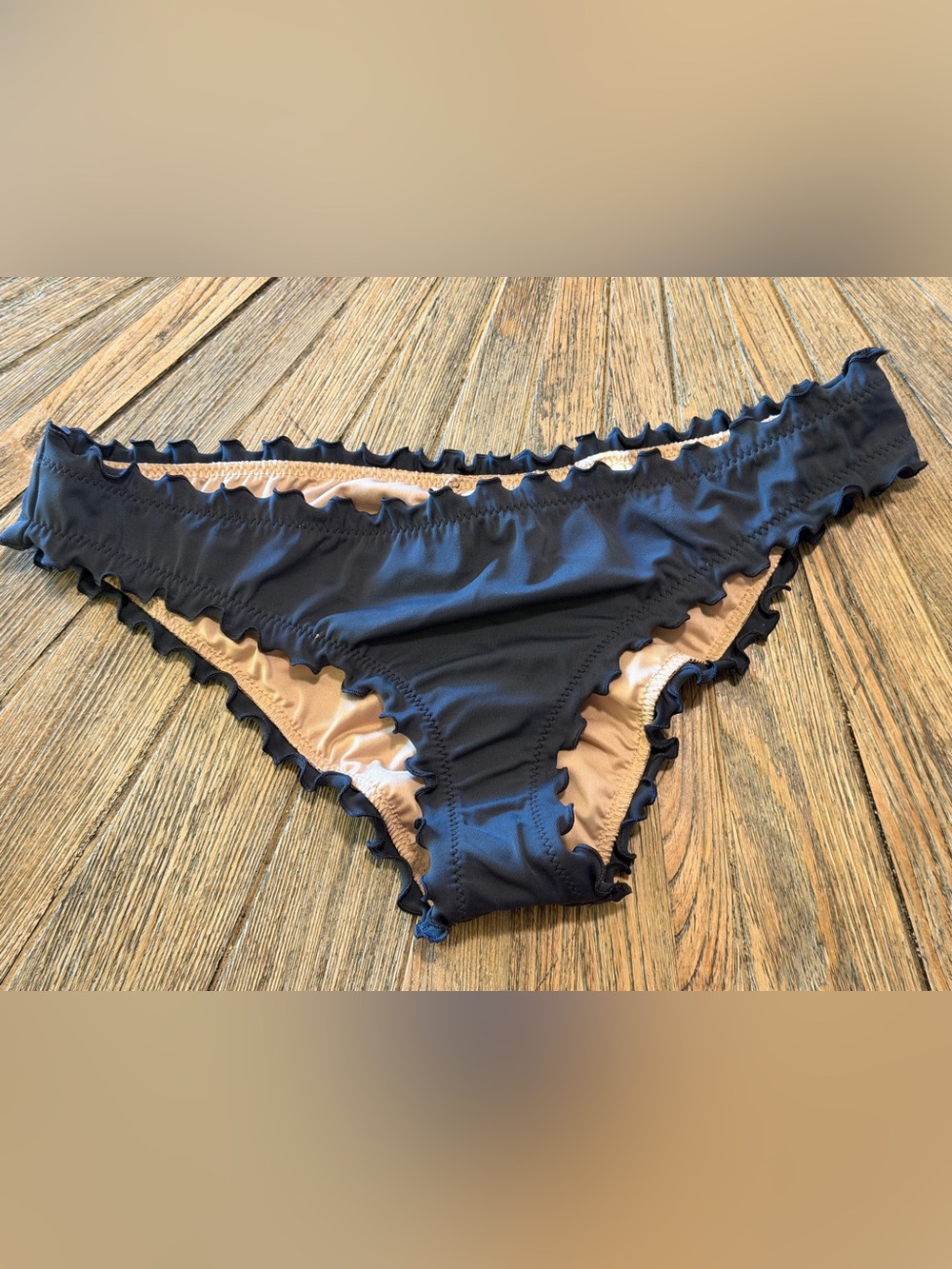 New Lettuce Edge Ruched Scrunch Butt Bikini Bottoms Cheeky midnight green Small
